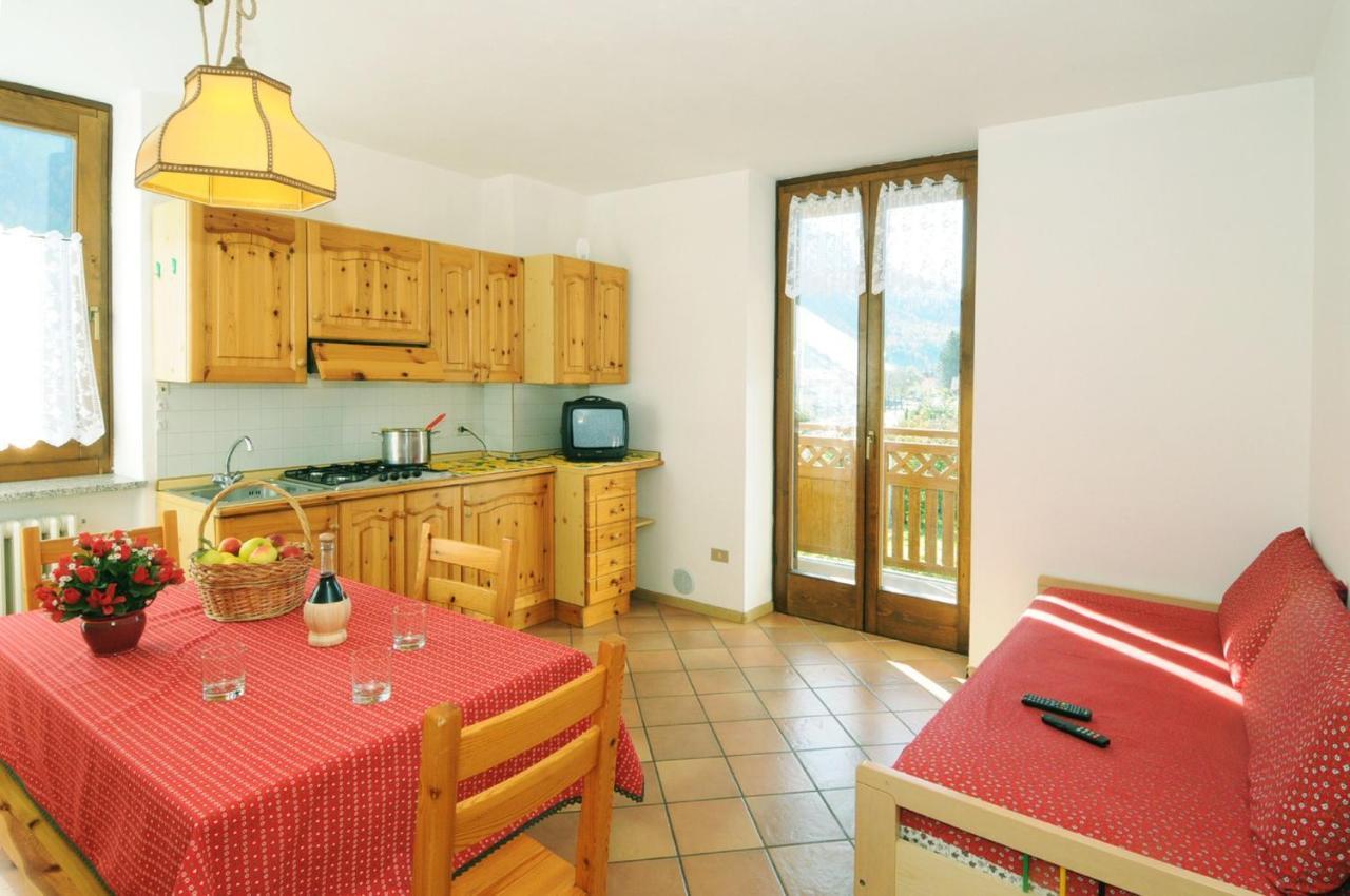 Casa Anselmi Lägenhet Croviana Exteriör bild